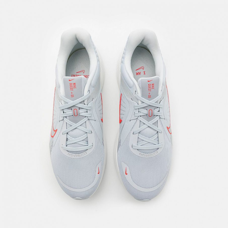 Фото № 4 с приближением к товару «‎Nike Wmns Quest 5»