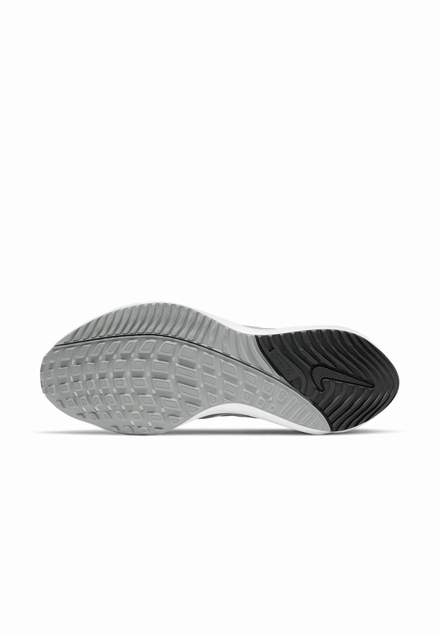 Фото № 5 с приближением к товару «‎Nike Air Zoom Vomero 15»