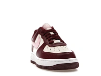 Фото № 4 с приближением к товару «‎Nike Air Force 1 Low 07 Valentine’s Day (2023)»