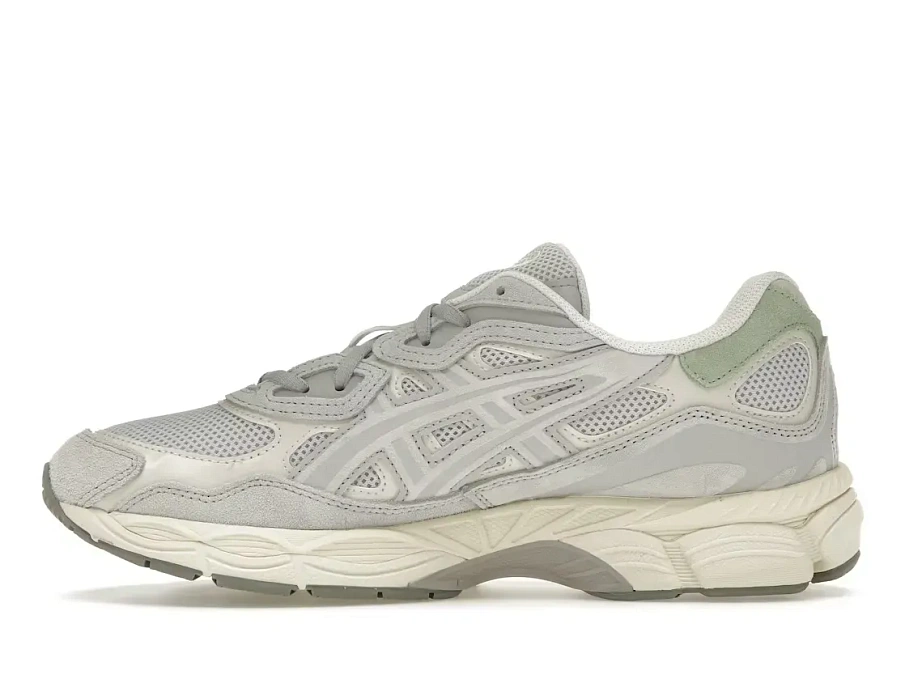 Фото № 3 с приближением к товару «‎ASICS Gel-NYC»