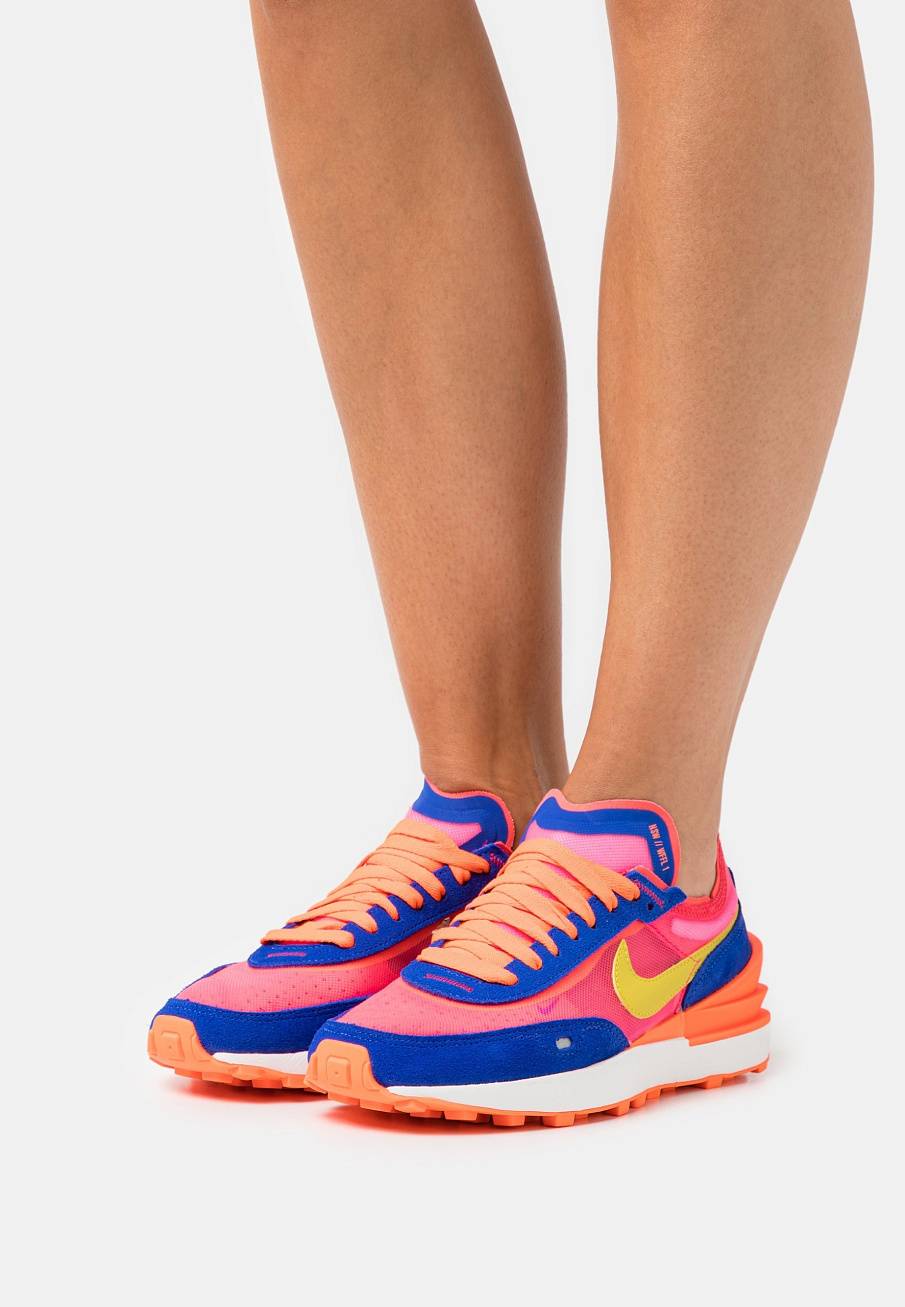 Фото № 2 с приближением к товару «‎Nike Waffle One »