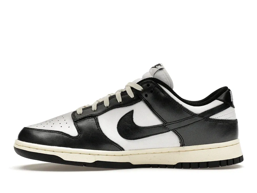 Фото № 3 с приближением к товару «‎Nike Dunk Low Vintage Panda »