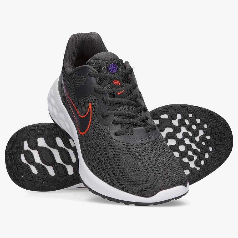 Фото № 3 с приближением к товару «‎Nike Revolution 6»