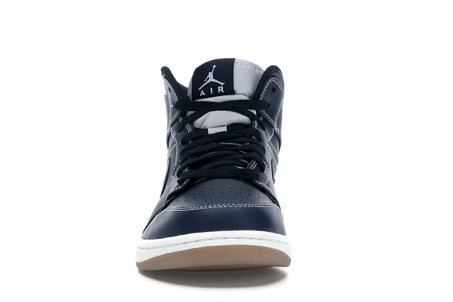 Фото № 2 с приближением к товару «‎Jordan 1 Retro Mid Derek Jeter RE2PECT»