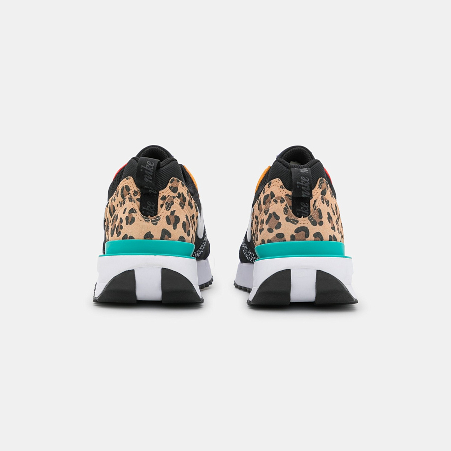 Фото № 3 с приближением к товару «‎Nike Air Max Dawn SE »