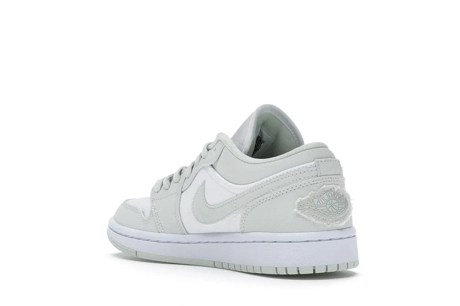 Фото № 6 с приближением к товару «‎Jordan 1 Low Spruce Aura »