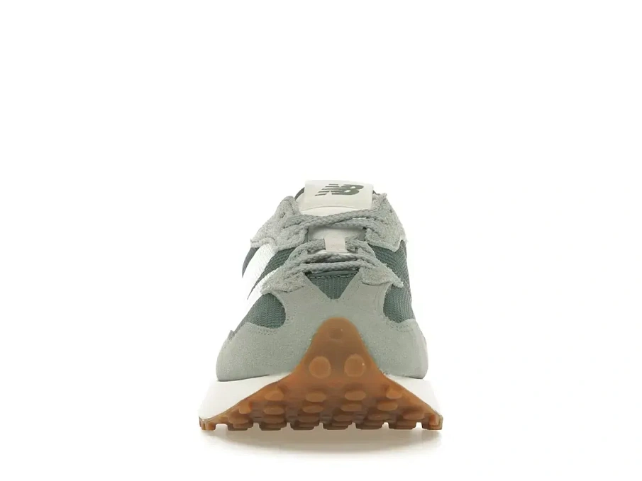 Фото № 2 с приближением к товару «‎New Balance 327»