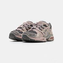 Фото № 2 с приближением к товару «‎Asics Gel-Nimbus 9 »