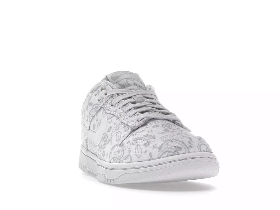 Фото № 5 с приближением к товару «‎Nike Dunk Low White Paisley »