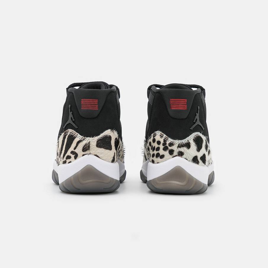 Фото № 3 с приближением к товару «‎Jordan Air 11 Retro »