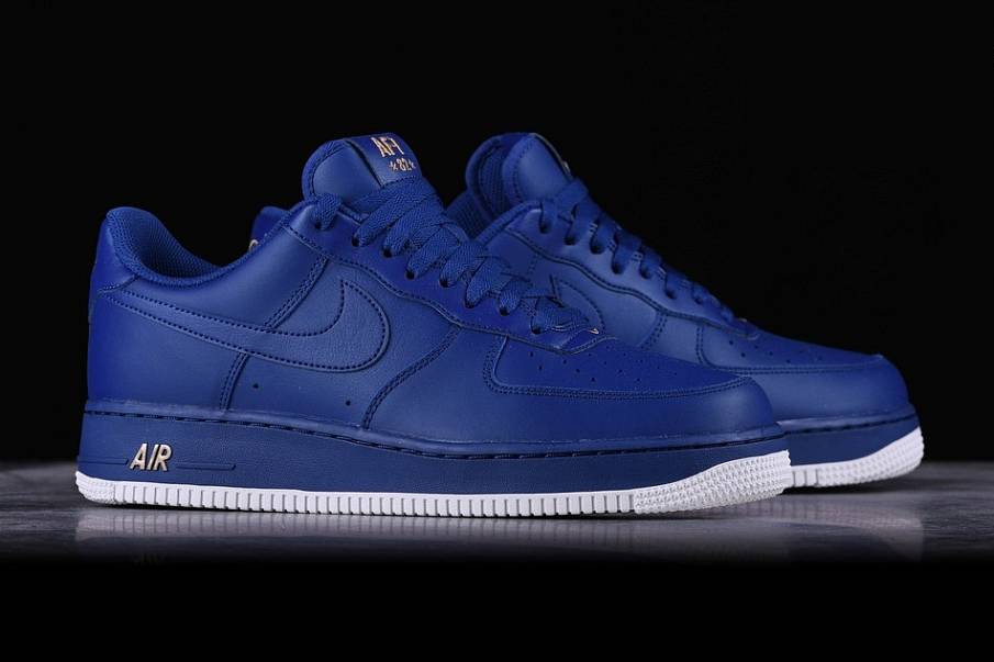 Фото № 4 с приближением к товару «‎Nike Air Force 1 ’07 Deep Royal »