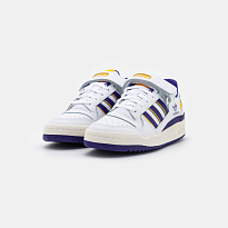 Фото № 2 с приближением к товару «‎Adidas Forum »