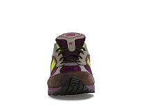 Фото № 2 с приближением к товару «‎New Balance 991»