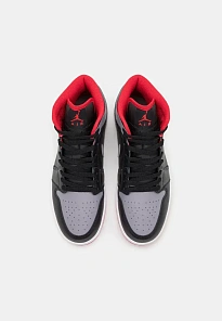Фото № 4 с приближением к товару «‎AIR JORDAN 1 MID»