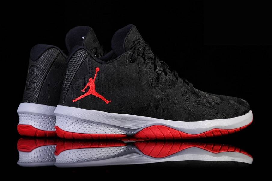 Фото № 2 с приближением к товару «‎Nike Air Jordan B. Fly »