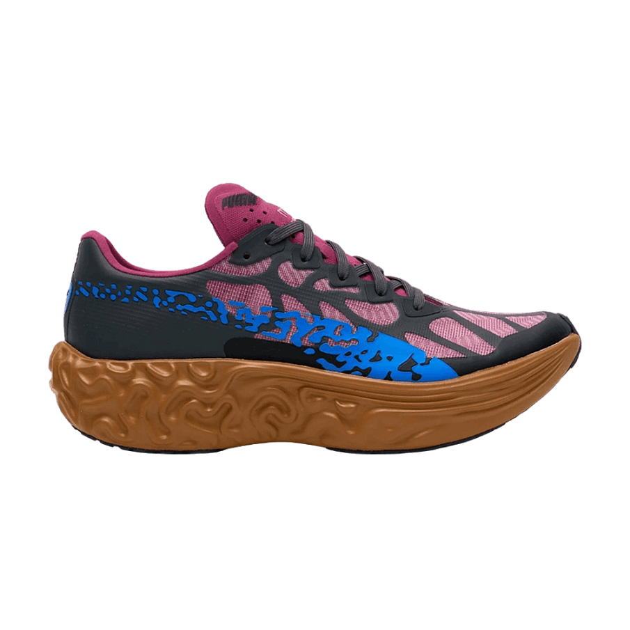 Фото № 1 с приближением к товару «‎Salehe Bembury x Puma Velum Nitro Magenta Gleam»