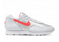 Фото № 1 с приближением к товару «‎Nike Outburst OG White »