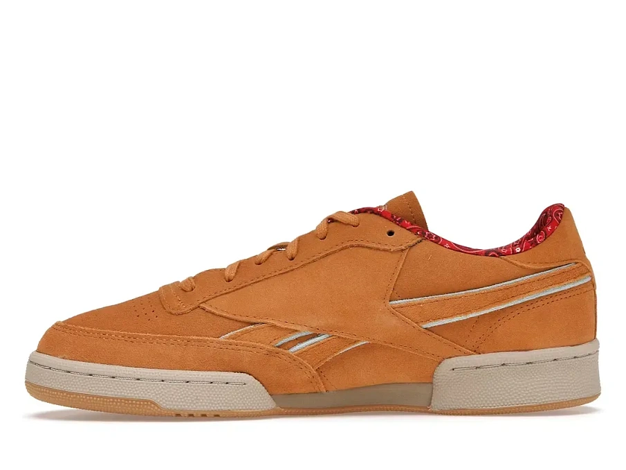 Фото № 3 с приближением к товару «‎Reebok Club C»