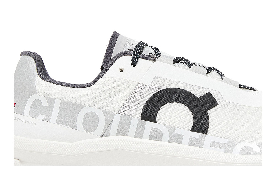 Фото № 3 с приближением к товару «‎Cloudmonster Exclusive White Black»