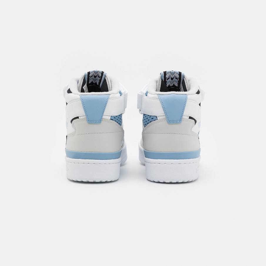 Фото № 3 с приближением к товару «‎Adidas Forum »