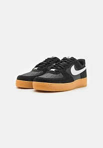 Фото № 2 с приближением к товару «‎AIR FORCE 1 07 LV8»