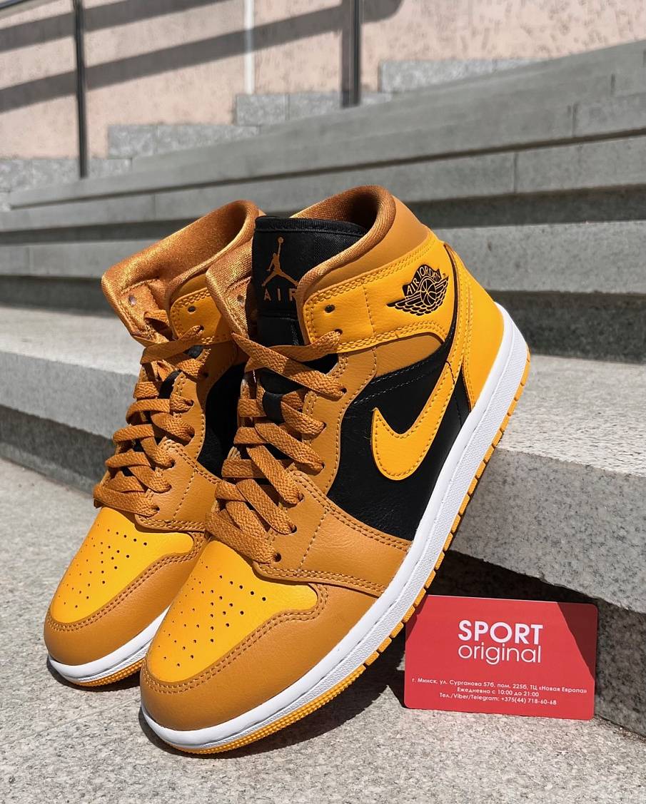 Фото № 1 с приближением к товару «‎Air Jordan 1 Mid University Gold»