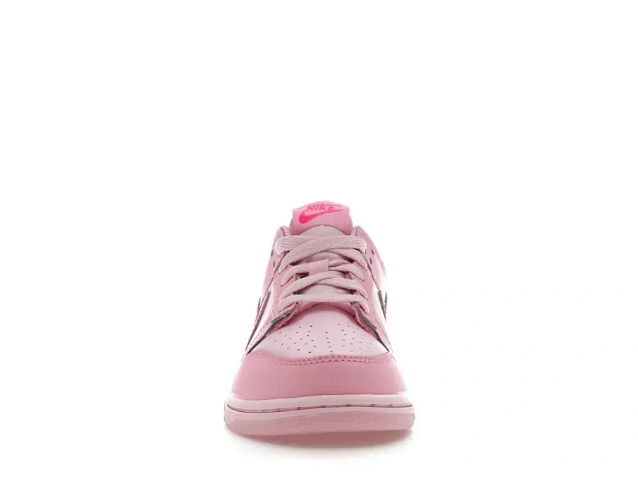 Фото № 2 с приближением к товару «‎Nike Dunk Low»