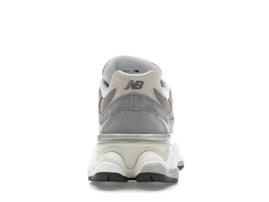 Фото № 4 с приближением к товару «‎New Balance 9060»