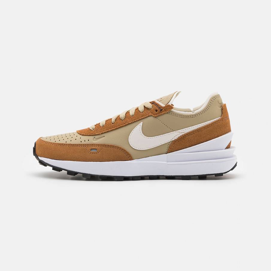 Фото № 1 с приближением к товару «‎Nike Waffle One »
