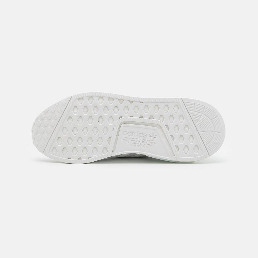 Фото № 5 с приближением к товару «‎Adidas Nmd R1 »