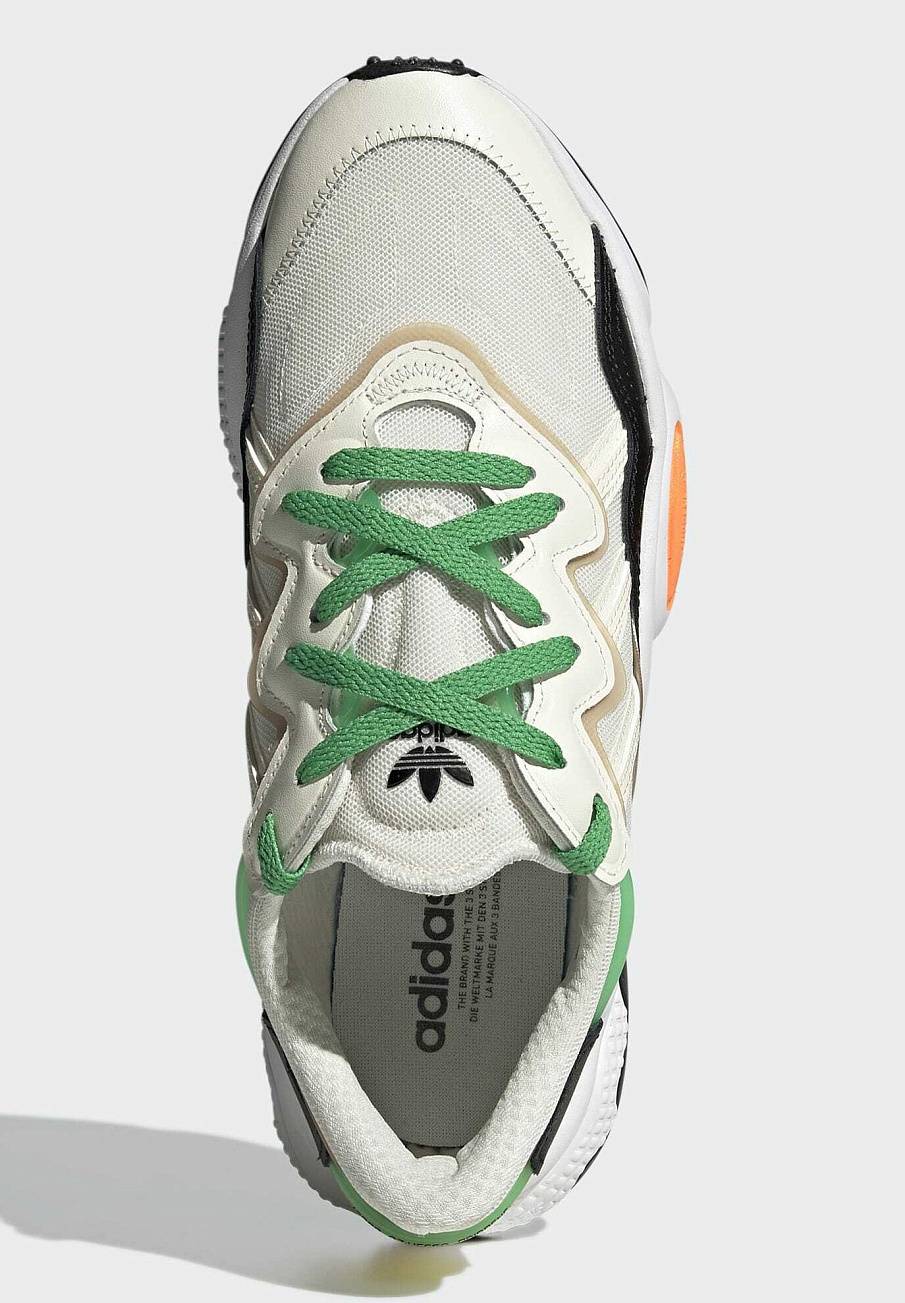 Фото № 4 с приближением к товару «‎Adidas Ozweego »