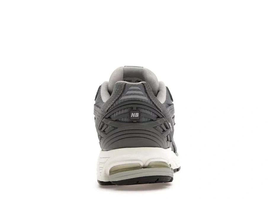 Фото № 4 с приближением к товару «‎New Balance 1906R»
