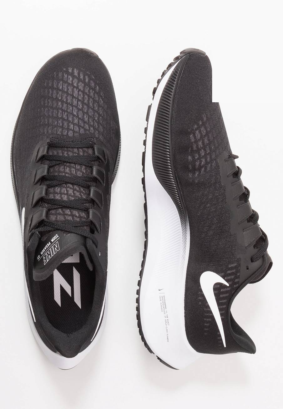 Фото № 2 с приближением к товару «‎Nike Air Zoom Pegasus 37»