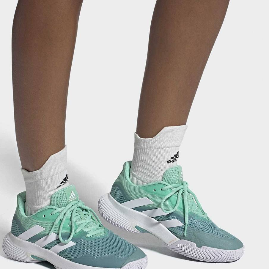 Фото № 1 с приближением к товару «‎Adidas Courtjam»