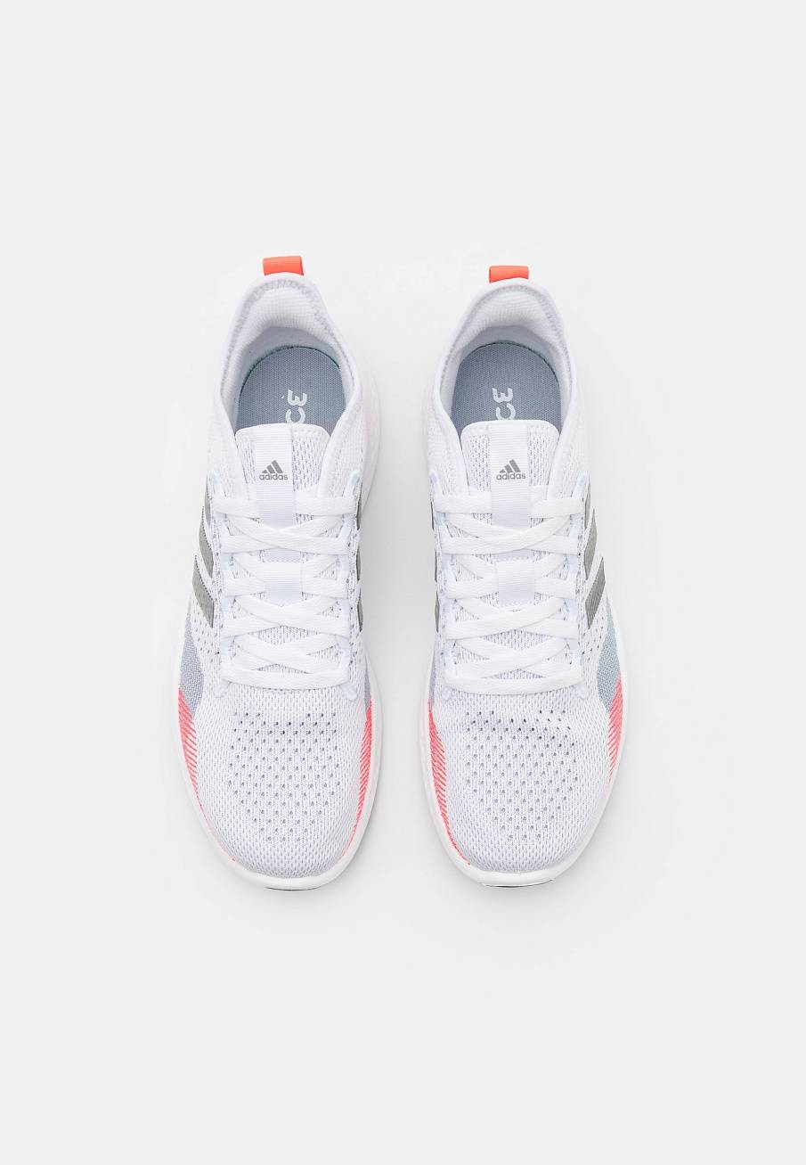 Фото № 4 с приближением к товару «‎Adidas 2.0 »