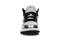 Фото № 2 с приближением к товару «‎Jordan 1 Mid»
