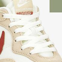 Фото № 5 с приближением к товару «‎Nike Venture Runner Wmns Shoes YellowRed»