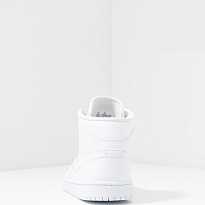 Фото № 3 с приближением к товару «‎Jordan Wmns Air 1 »