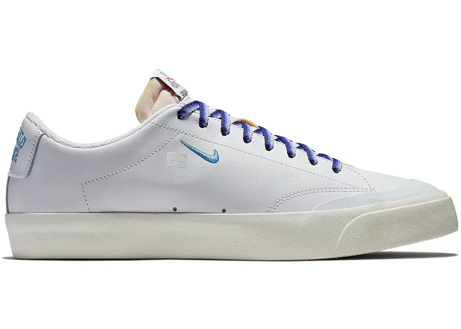 Фото № 1 с приближением к товару «‎Nike SB Blazer Low XT Quartersnacks White»