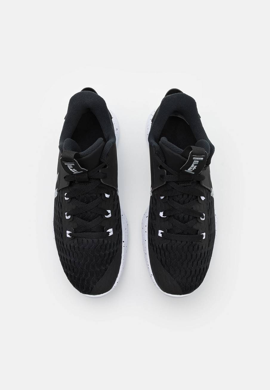 Фото № 4 с приближением к товару «‎Nike Lebron Witness 5»