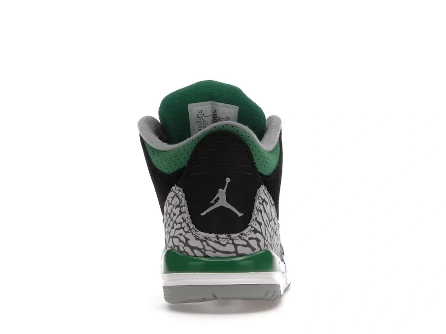 Фото № 4 с приближением к товару «‎Jordan 3 Retro»