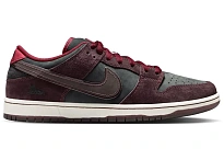 Фото № 1 с приближением к товару «‎Nike SB Dunk Low»