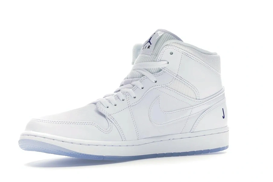 Фото № 3 с приближением к товару «‎Jordan 1 Mid Pure White»
