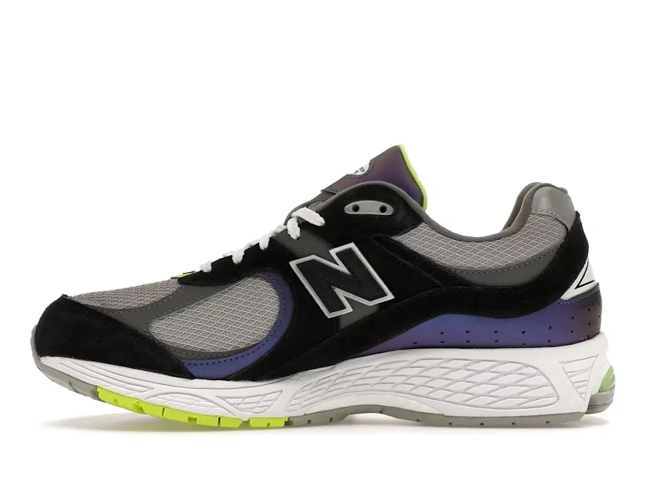 Фото № 3 с приближением к товару «‎New Balance 2002R»