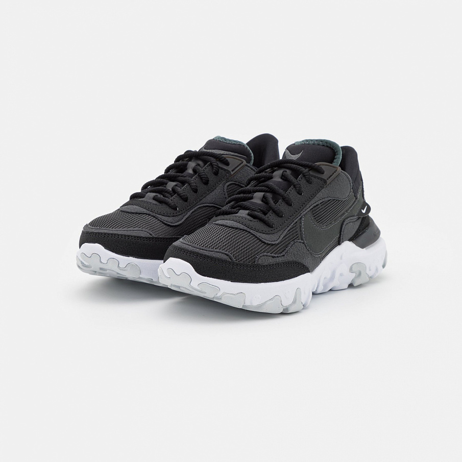 Фото № 3 с приближением к товару «‎Nike React R3vision »
