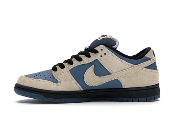 Nike SB Dunk Low Light Cream Thunderstorm - 3