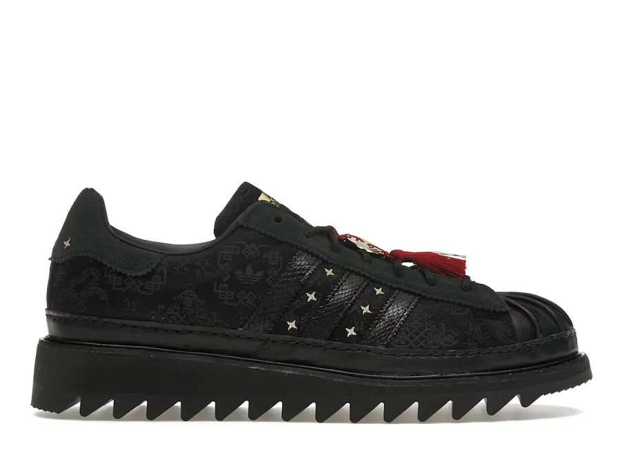 Фото № 1 с приближением к товару «‎adidas Superstar»