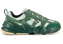 Фото № 1 с приближением к товару «‎Nike Tech Herra»