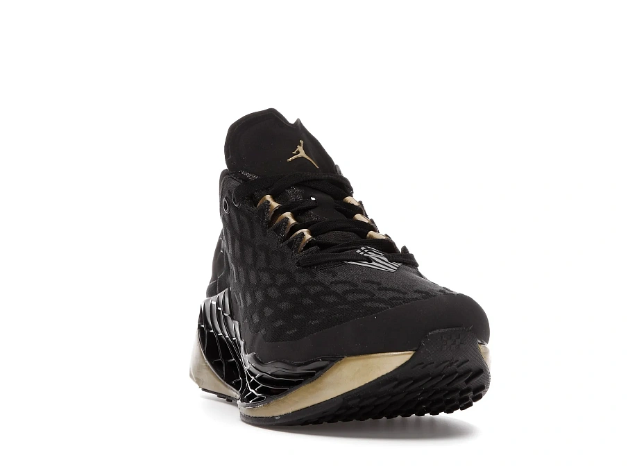 Фото № 3 с приближением к товару «‎Jordan Zoom Trunner Ultimate Black Metallic Gold»