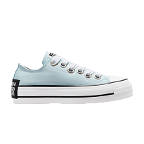 Фото № 1 с приближением к товару «‎Converse Women's Chuck Taylor All Star Lift Platform Low Sketch - Winter Slay (A10426F)»